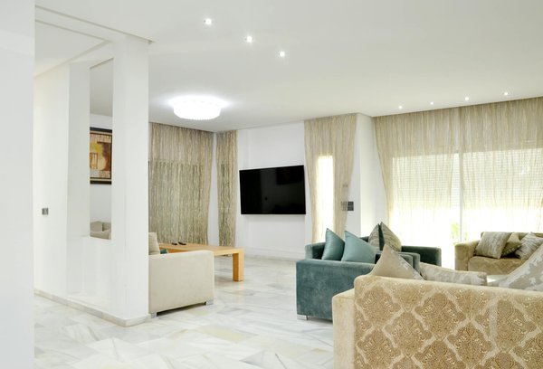 Why Is Access to Healthcare Challenging in the UK?